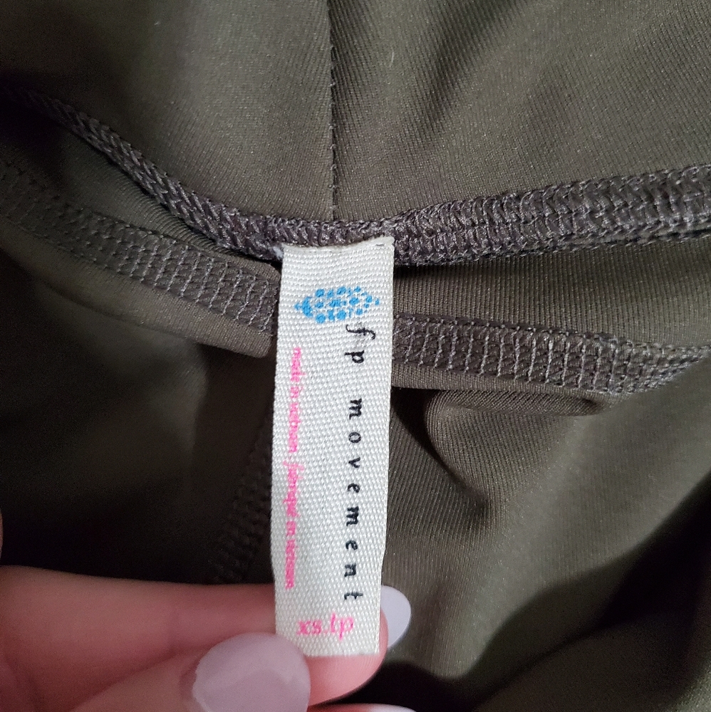 Free people movement leggings - Picture 4 of 7